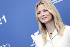 Virginie+Efira+Jury+Photocall+78th+Venice+JgMLmg-OVcPx